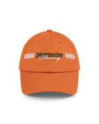 Cappellino arancione con logo Jägermeister Racing.