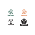 Quattro varianti del logo Jägermeister su sfondo bianco
